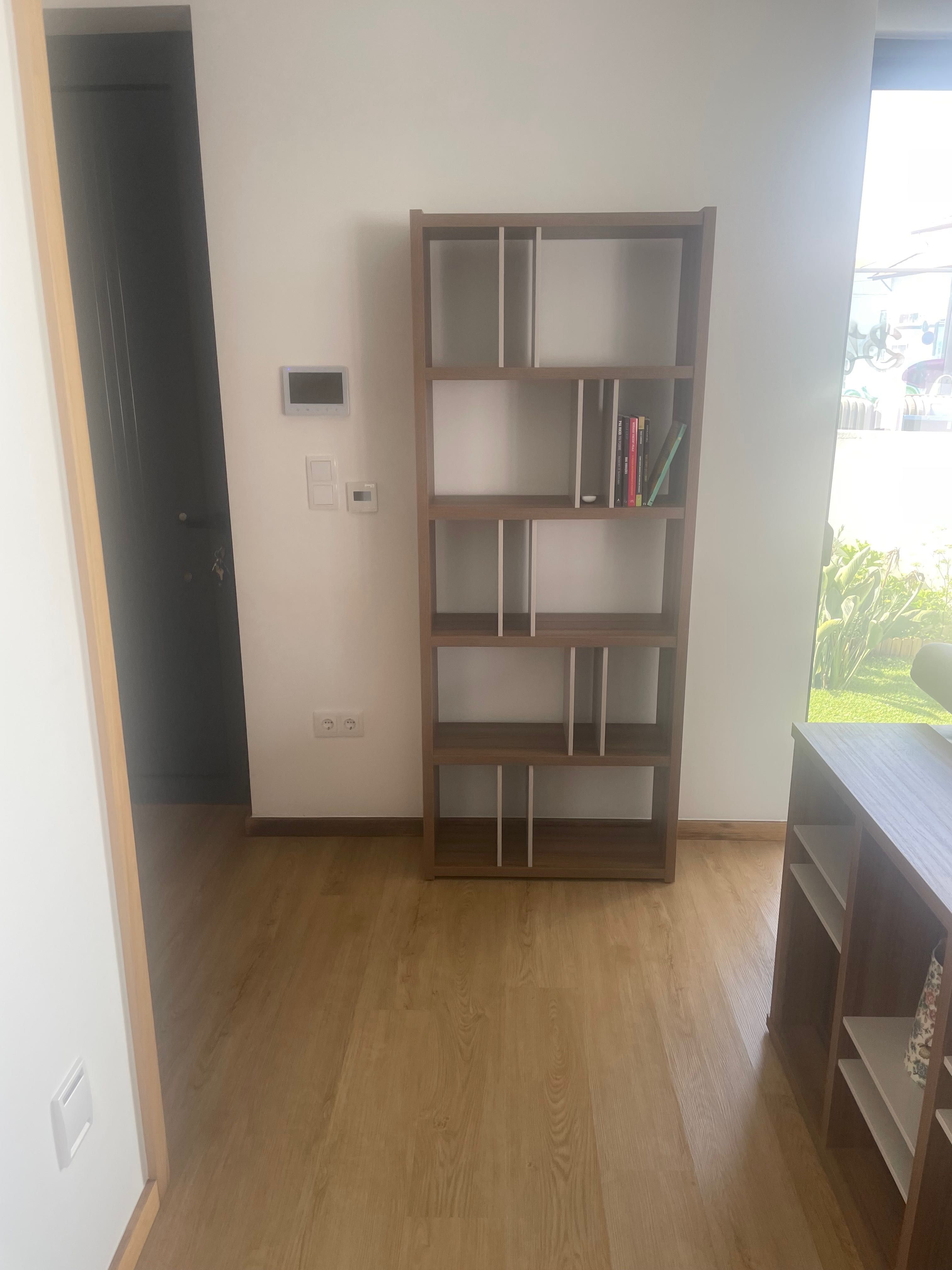 Móveis semi-novos