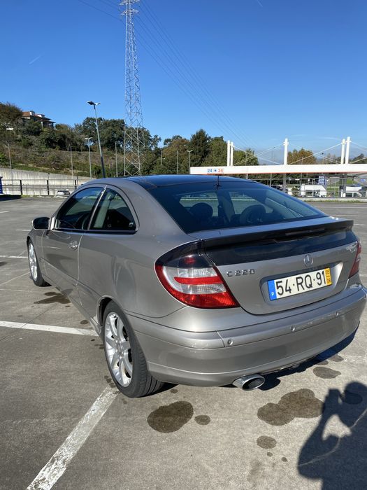 Mercedes benz c220 sport coupé