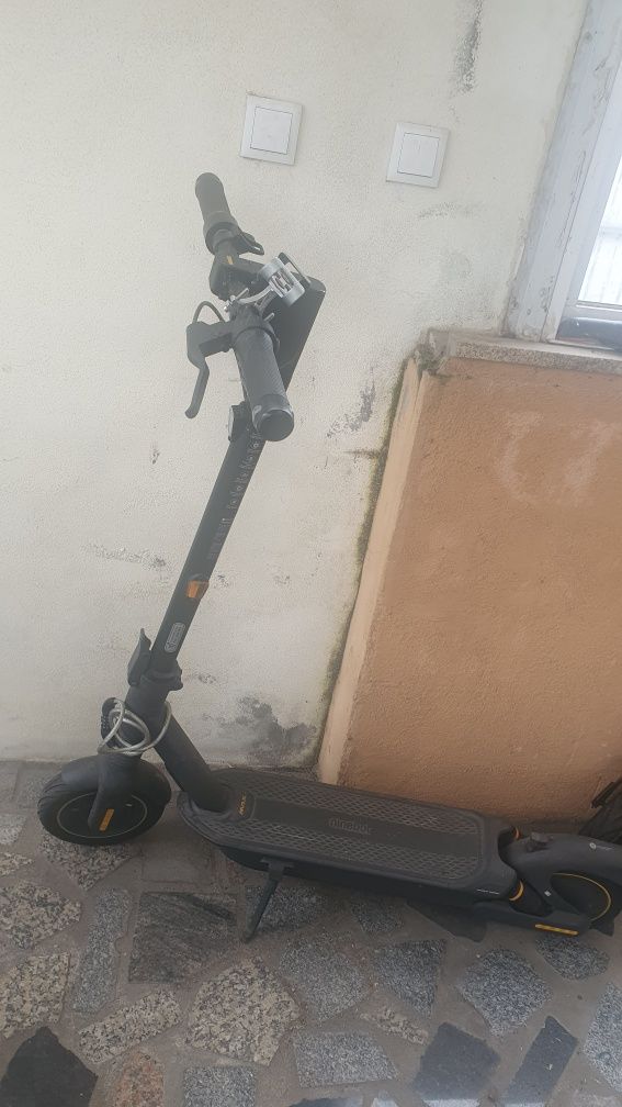 Trotinete ninebot max g2