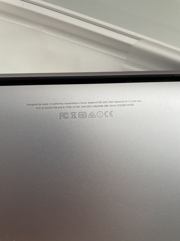 MacBook Pro 13 2017 256GB SSD Ідеал