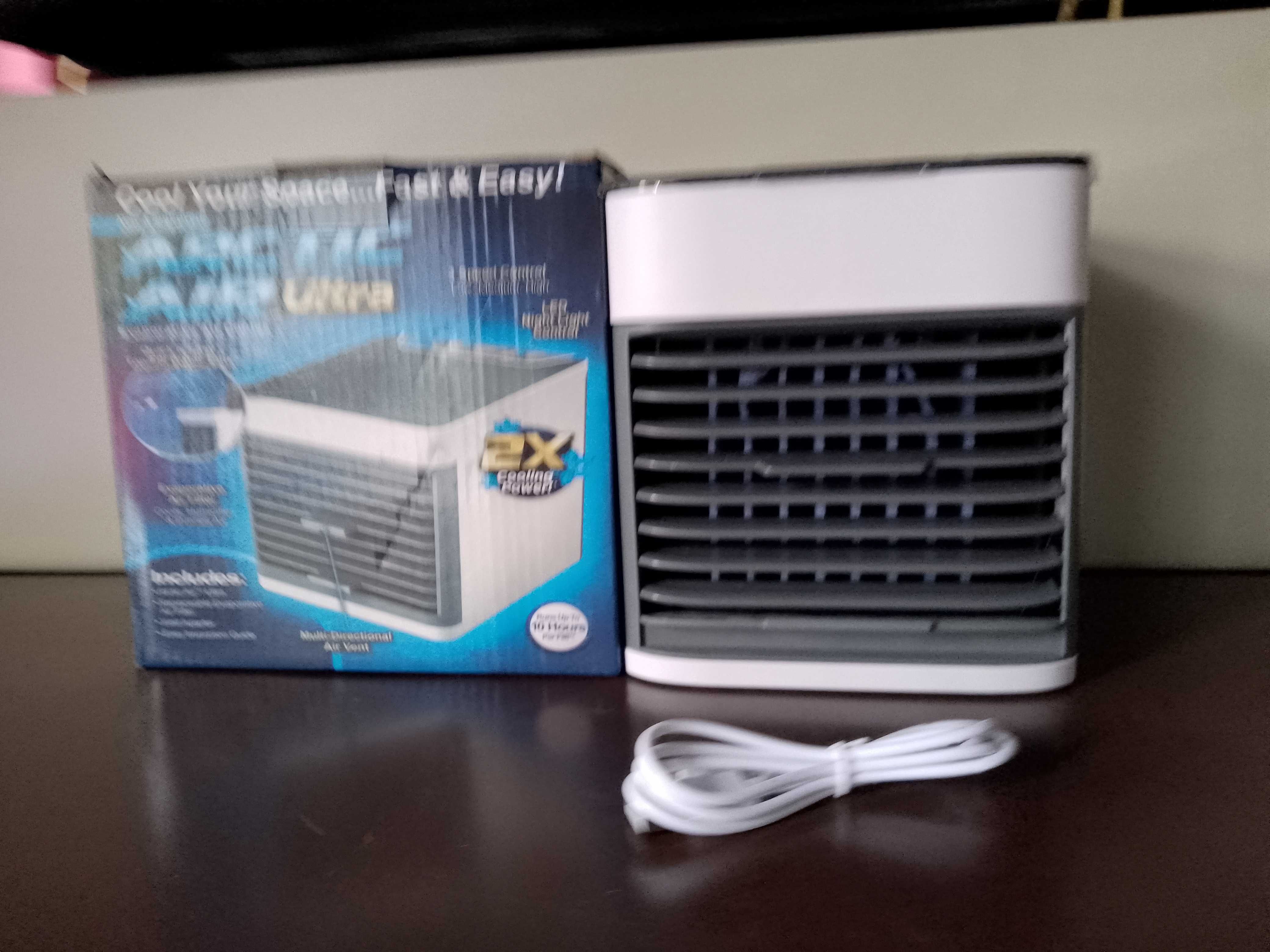 AIR ARCTIC COOLER LED USB mini mobilny przenośny klimatyzator WODĘ LED