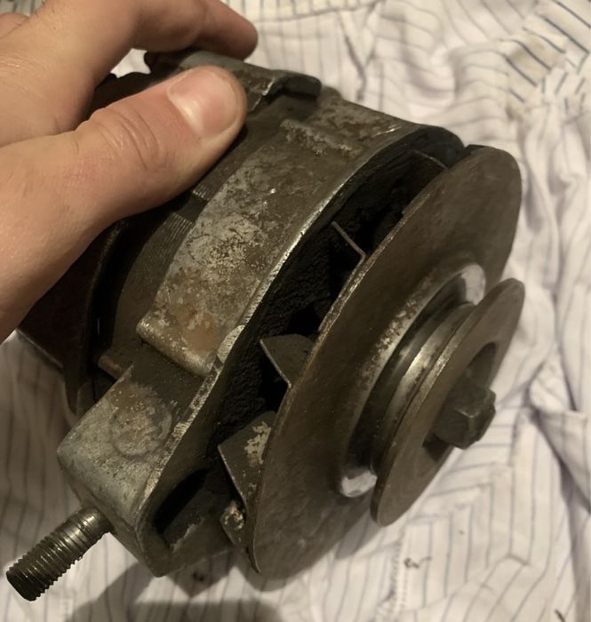 Генератор ваз 2101- 50 А