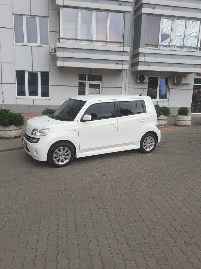 Daihatsu Materia SE. Автомат. 2011г