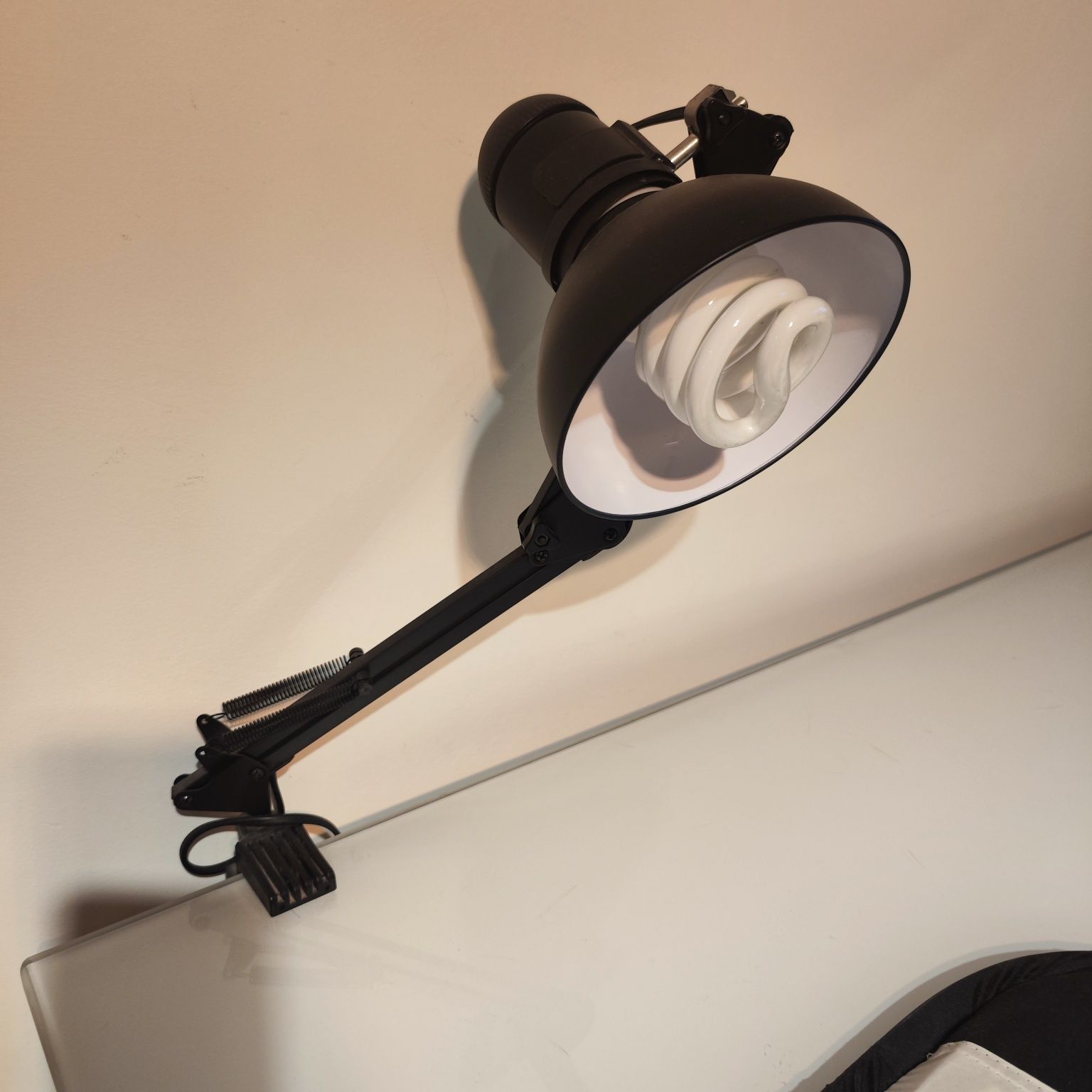 Estúdio fotográfico portatil com (3 focos de luz)