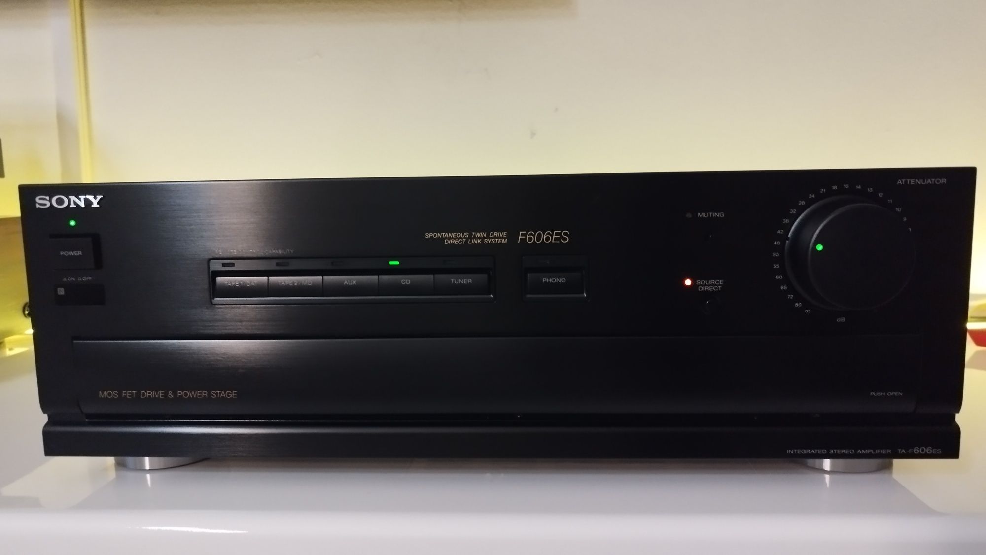 Wzmacniacz Sony TA F 606 ES , zadany stan, oryginalny pilot RM-S 702