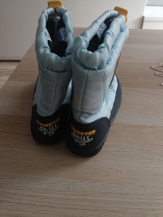 Buty chłopięce zimowe