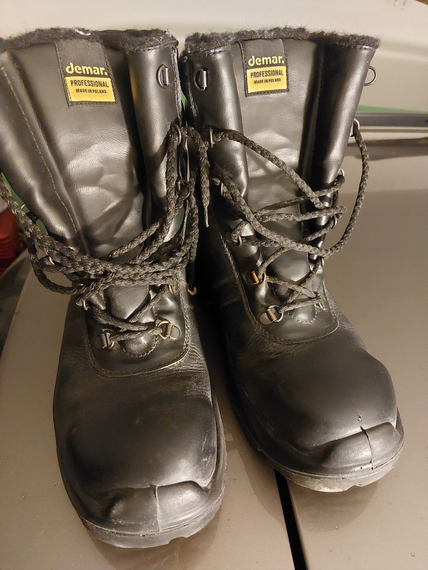 Buty robocze zimowe r.43.