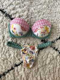 Bikini com padrão floral Canté