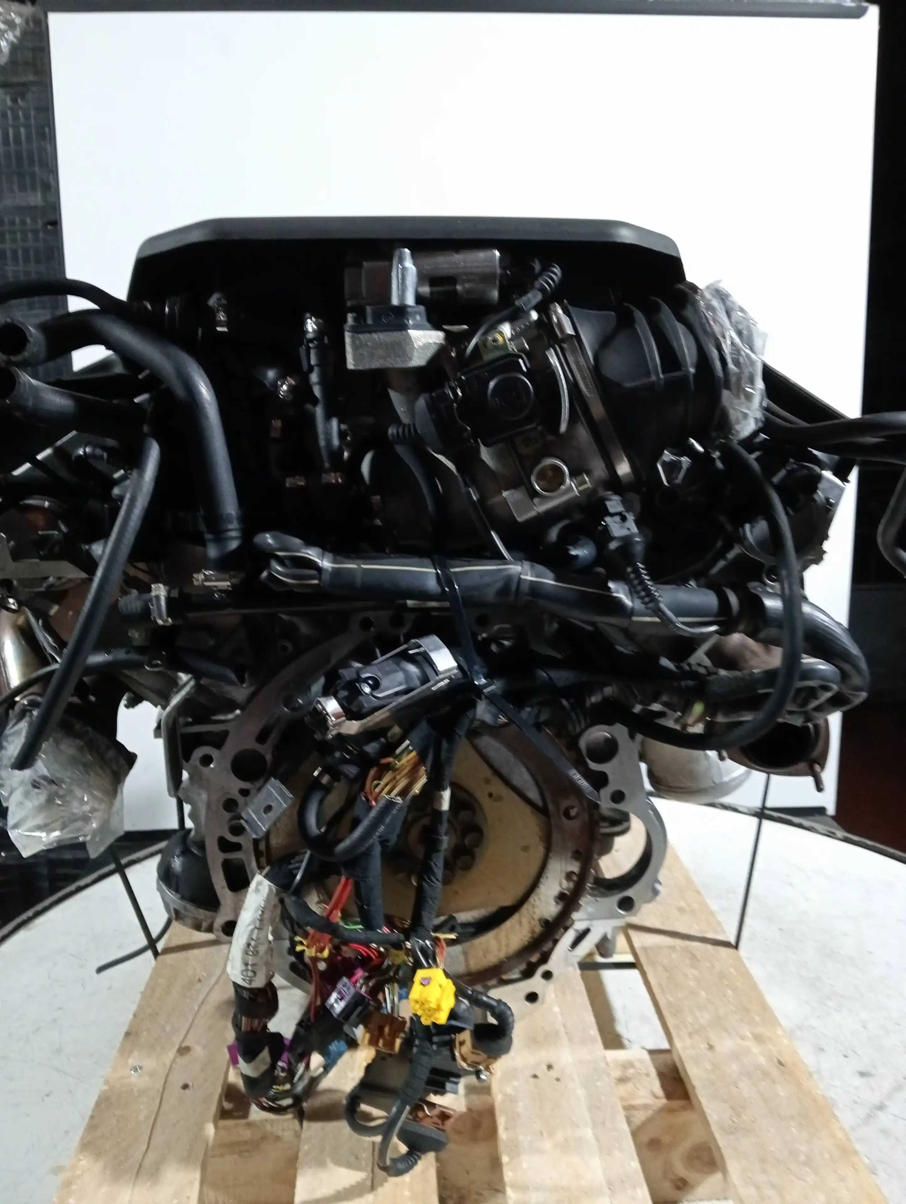 Motor Audi A8 3.7 V8 230 CV    AEW