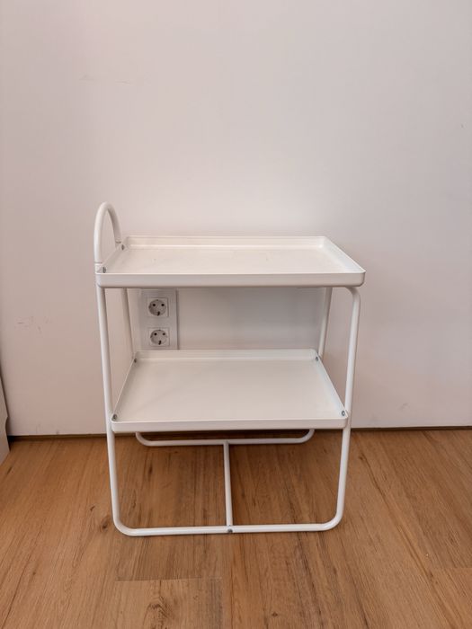 Hattåsen - mesa de cabeceira branco