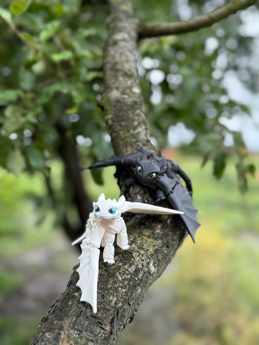 Фігурка, іграшка Беззубик (Toothless) — нічна фурія і біла фурія