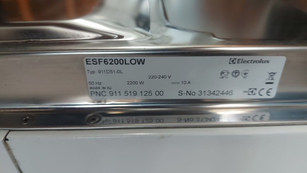 Máquina lavar loiça Electrolux