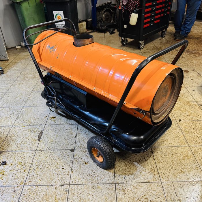 Nagrzenica xsaram z kominem zewnętrznym