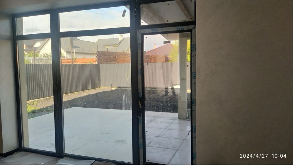 Терасні вікна з дверима