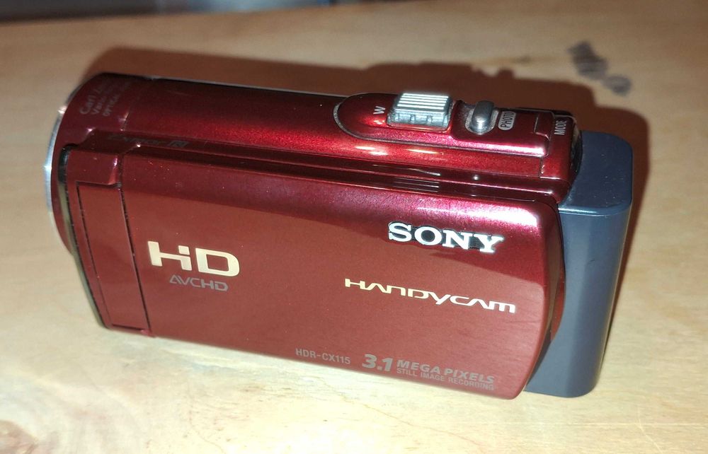 Kamera Sony HDR-CX115E, pudełko, dokumentacja, stan bardzo dobry
