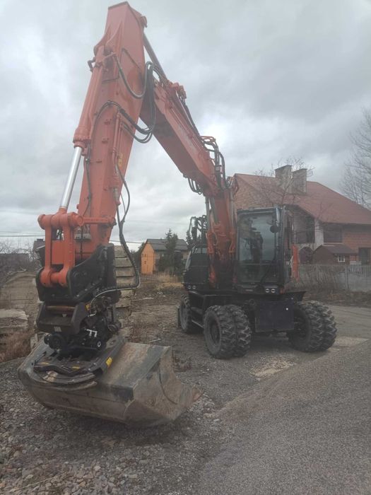 Oferujemy usługi koparko ładowarka, koparką kołową 18ton, minikoparką,