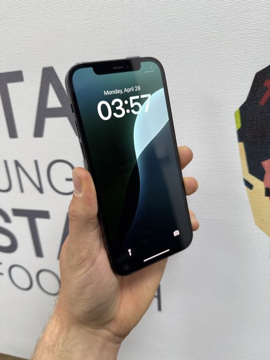 iPhone 12.64Gb Never lock Black