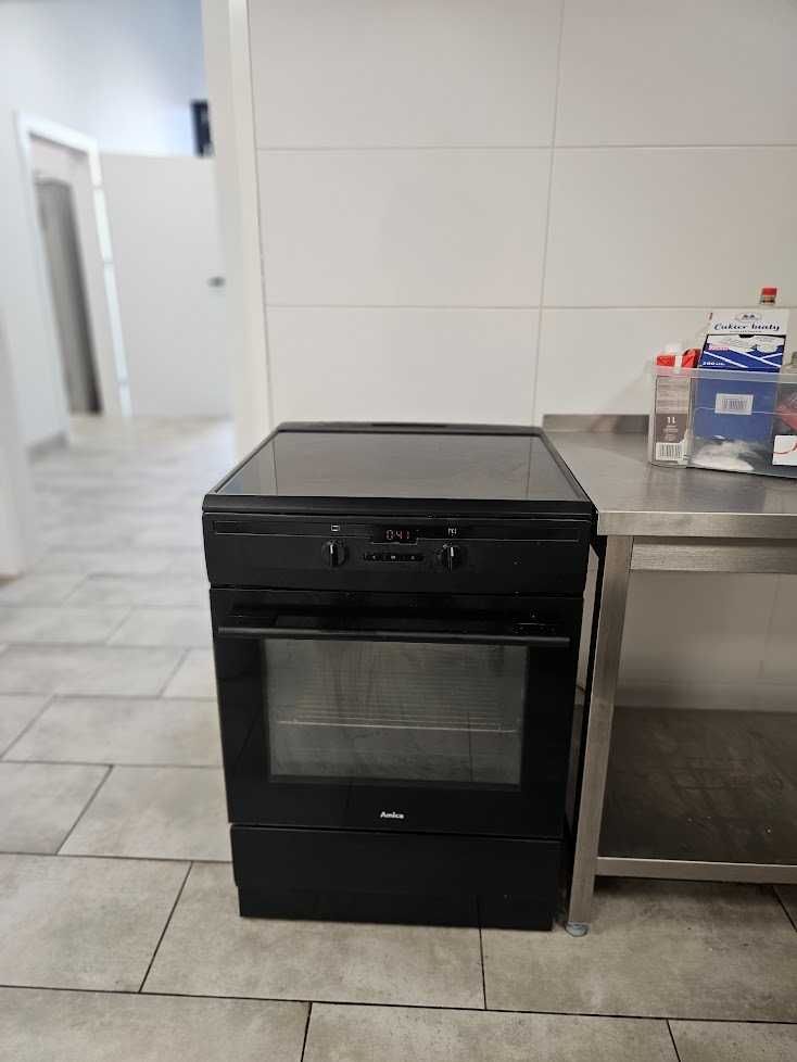 Kuchnia elektryczna indukcyjna Amica 400 V – 11 kW
