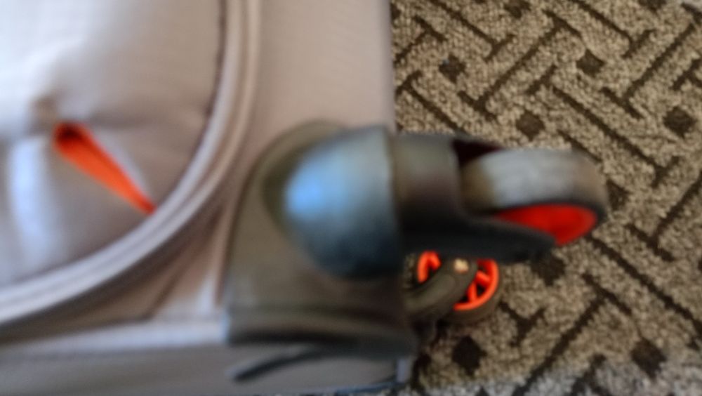 Чемадан,тканина.