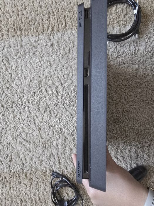 Jak nowa PS4 slim
