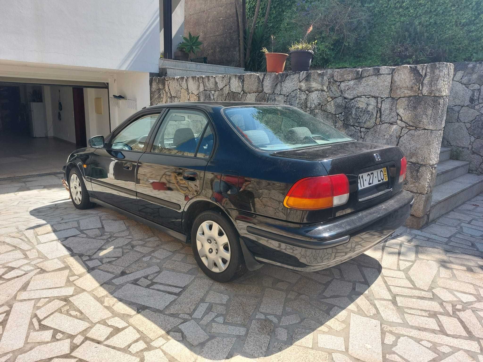 Honda Civic 1.5i LS (EK3)