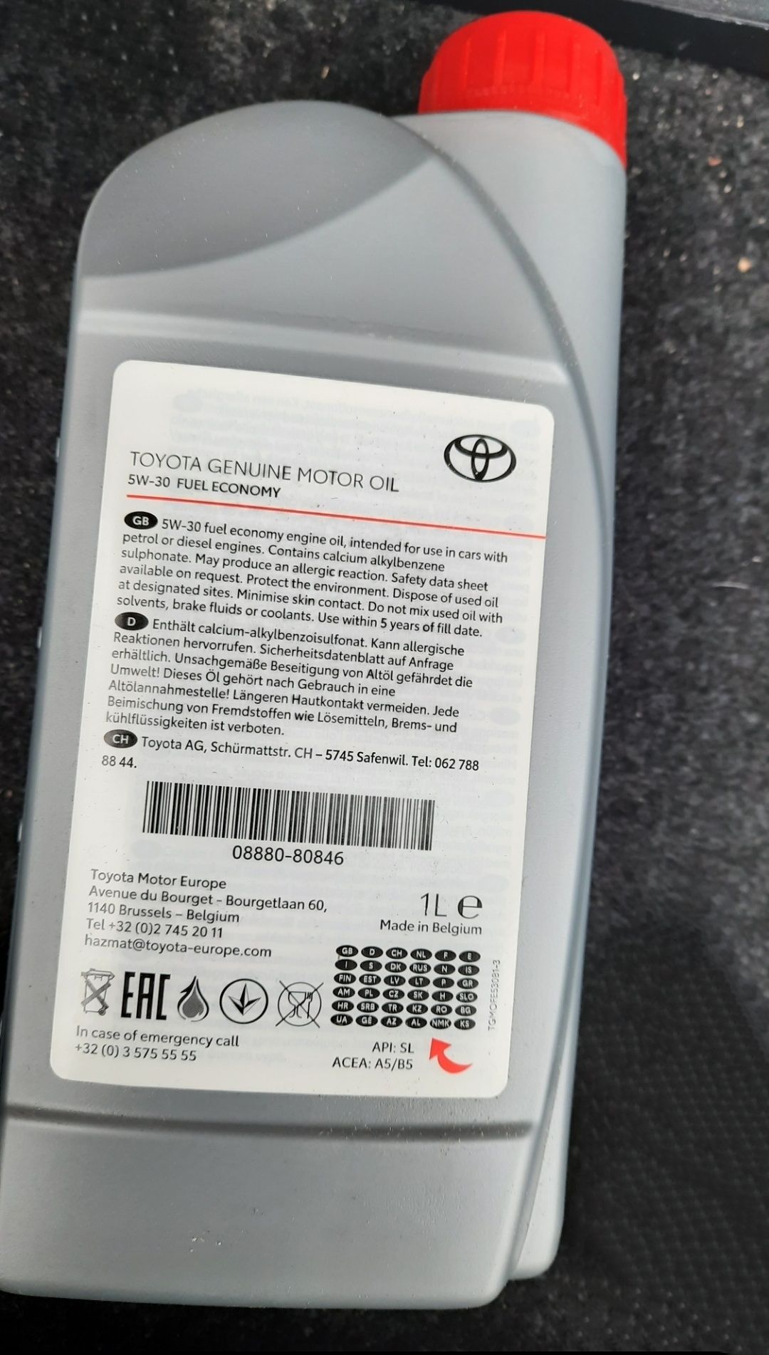 Olej silnikowy TOYOTA 5W30 ACEA A5/B5 1L oryginalny z ASO