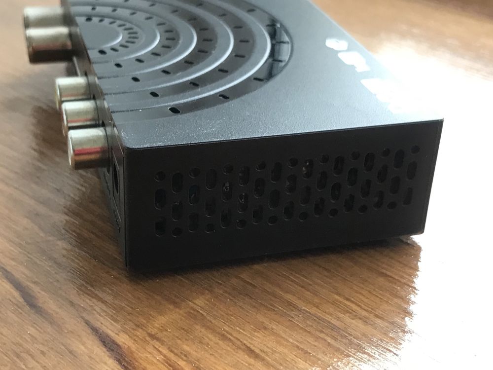 Тюнер Т2 ТВ ресивер DVB-T2