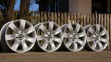 Alufelgi BMW F01 8,5Jx19 5x120 et25 cb72,6mm w orginale, nowe dekle