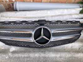 Решітка радіатора Mercedes W205