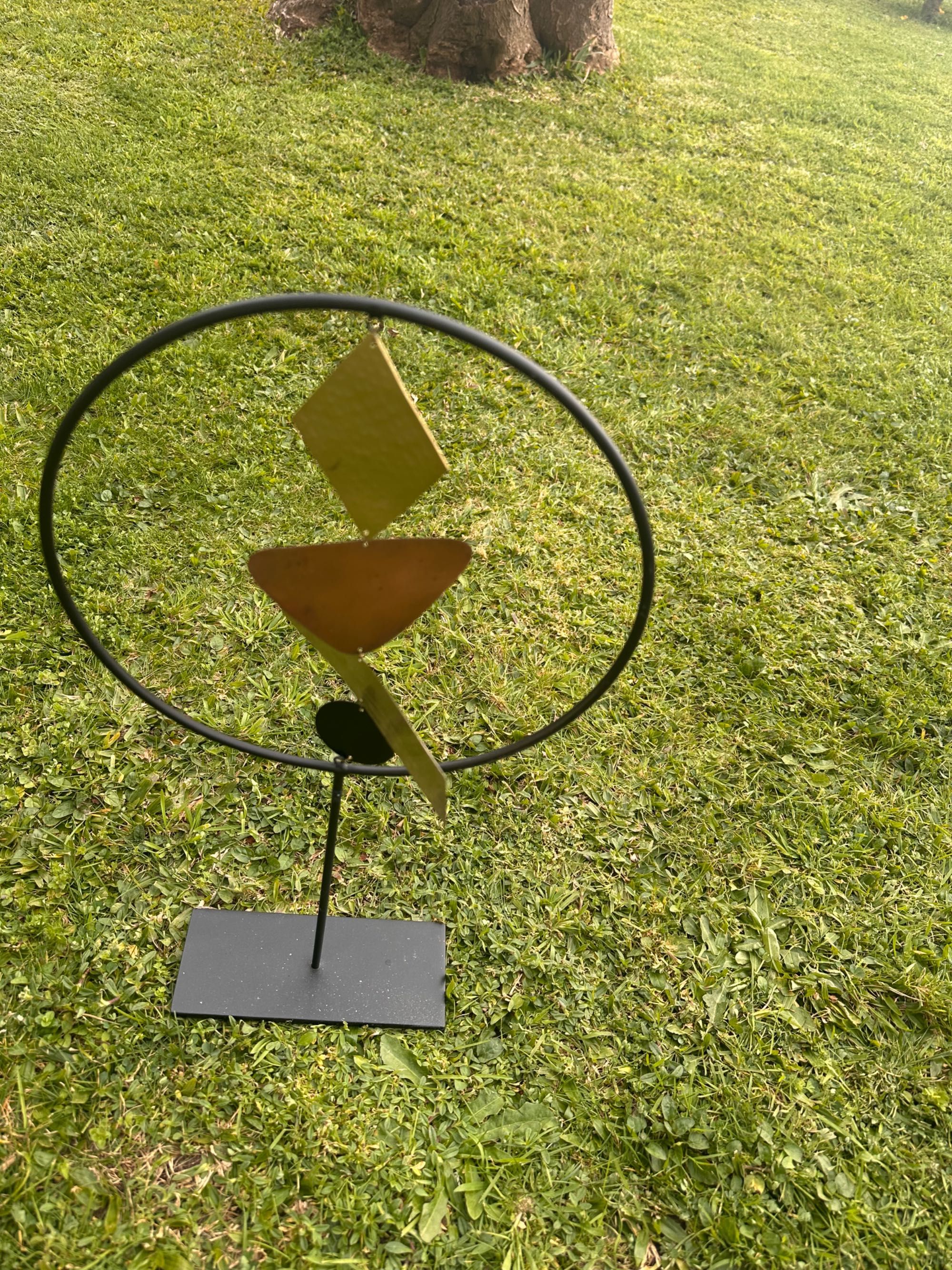 Peça decorativa em bom estado