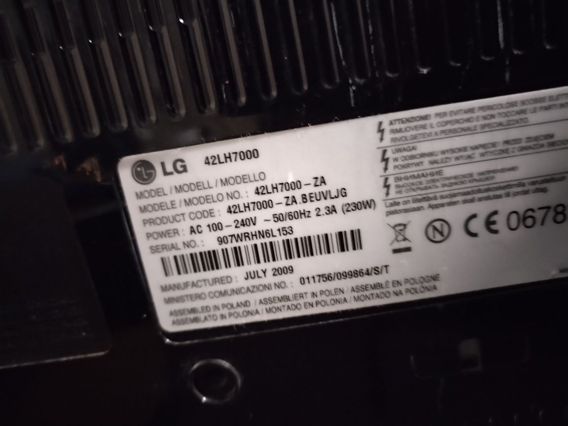 Телевізор lg 42 lh7000