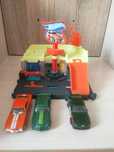 Hot wheels  машинки + автомийка