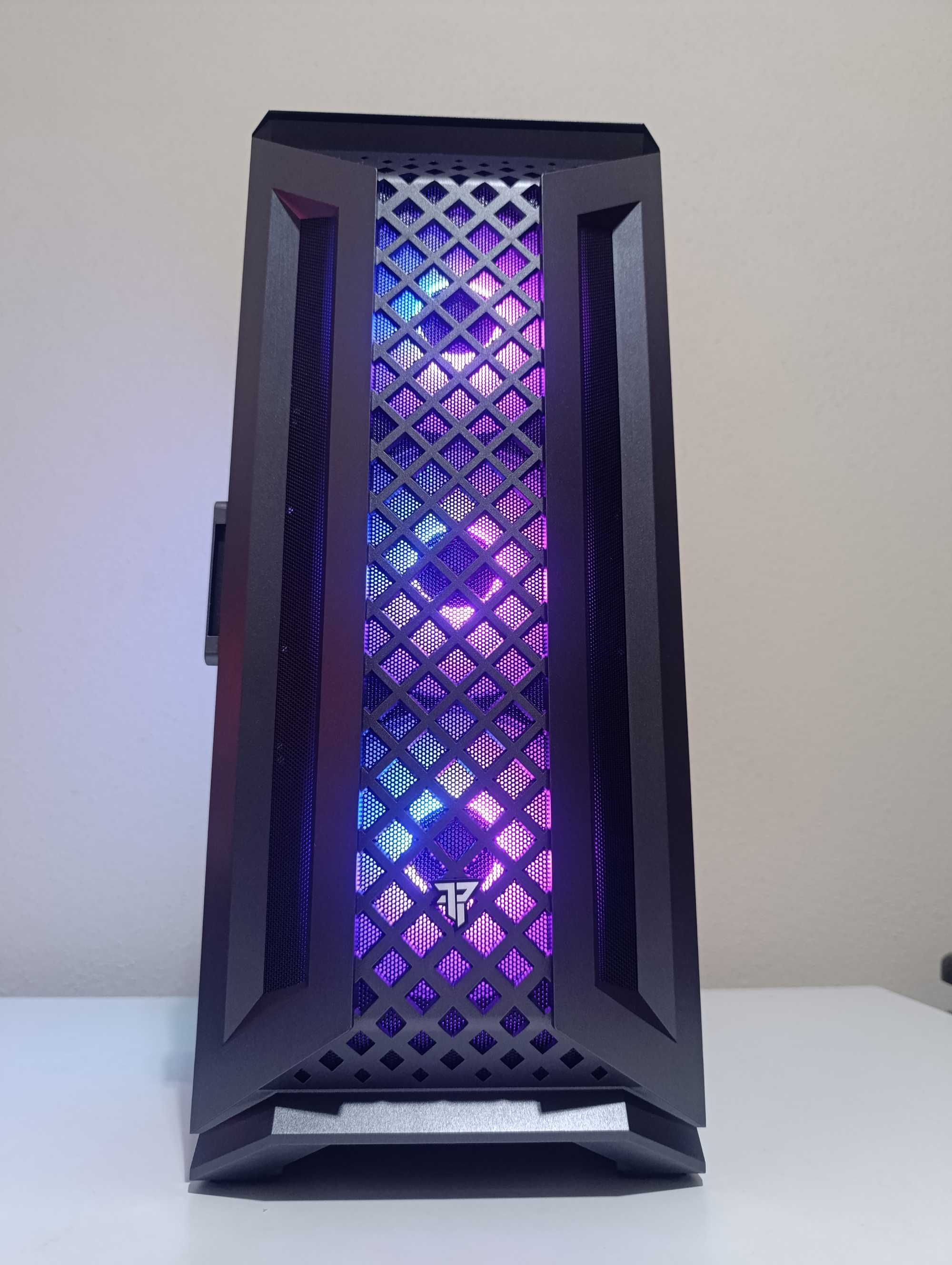 PC Gaming Ryzen 7 5700, RX 6600XT 8gb, 16gb RAM, SSD+Hdd