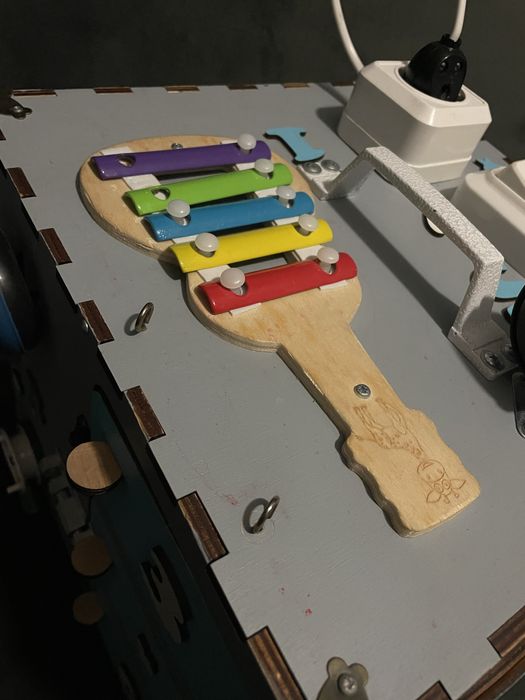 Бізікуб 30х30