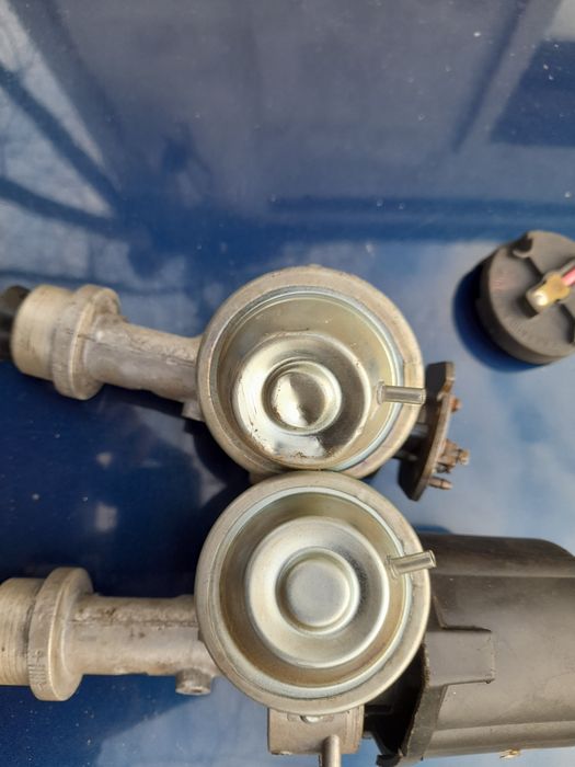 Продам 2 трамблёра на 3 двигатель