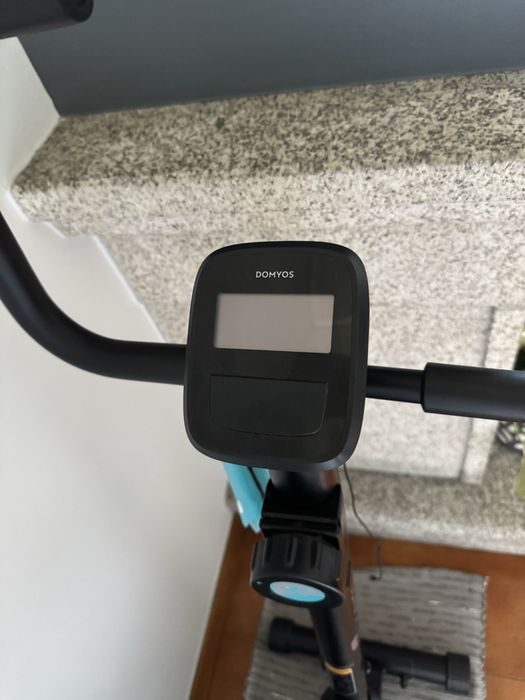 DOMYOS Bicicleta Estática ESSENTIAL