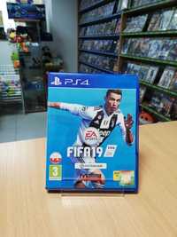 PS4 PS5 Fifa 19 PL Playstation 4 Playstation 5 Piłka Nożna Pęknięte P