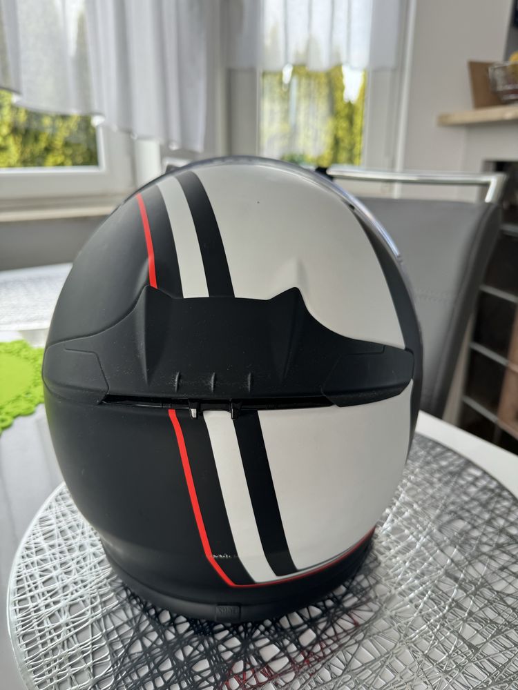 Kask motocyklowy  SHOEI