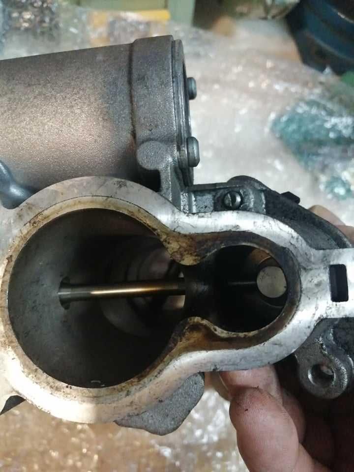 Turbo / Bomba Injetora / EGR Laguna III 2.0 dci
