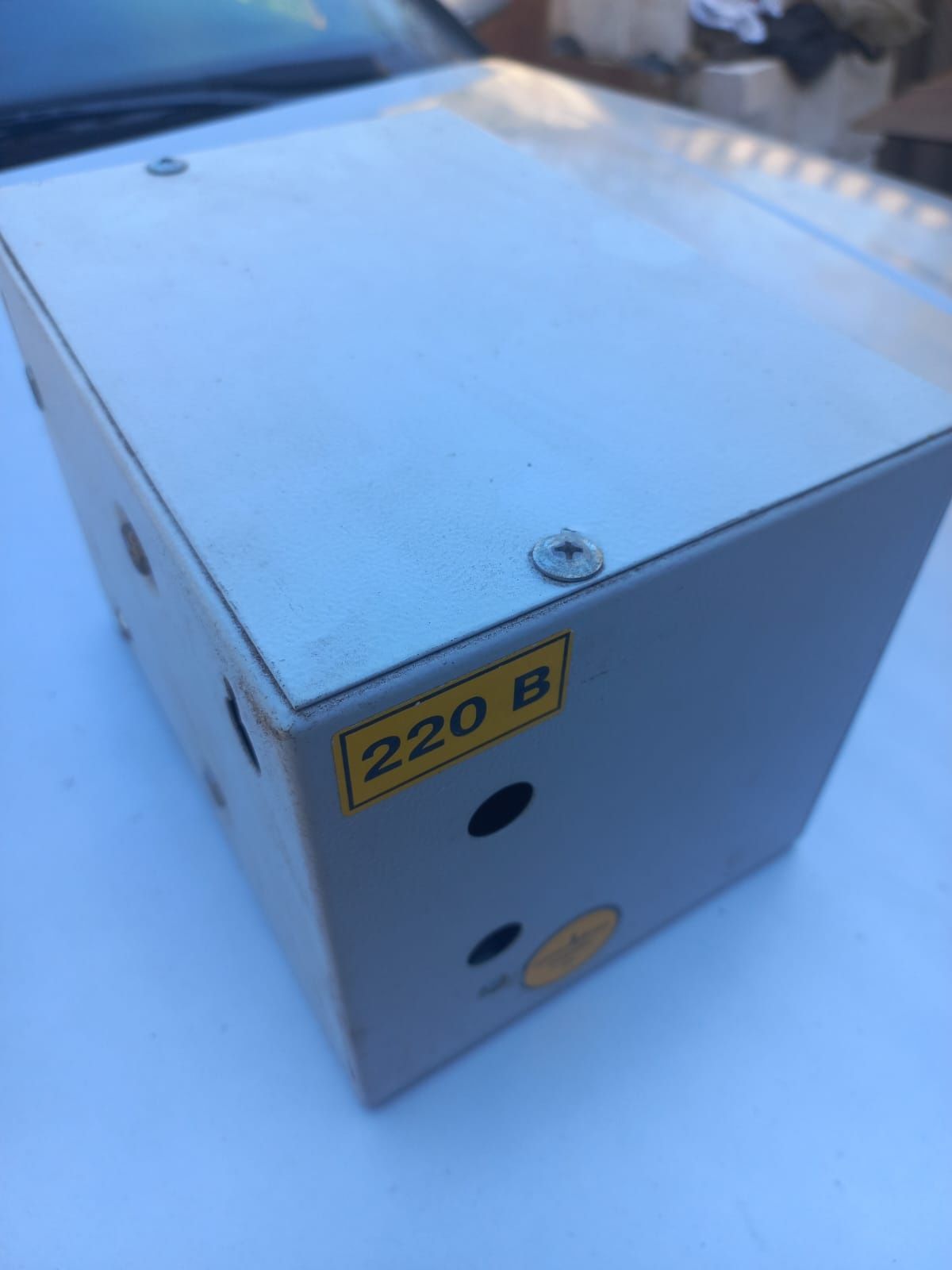 Ящик зі знижуючим трансформатором ЯТП-0,25 220/36-2 36 УХЛ4 IP30, IEK