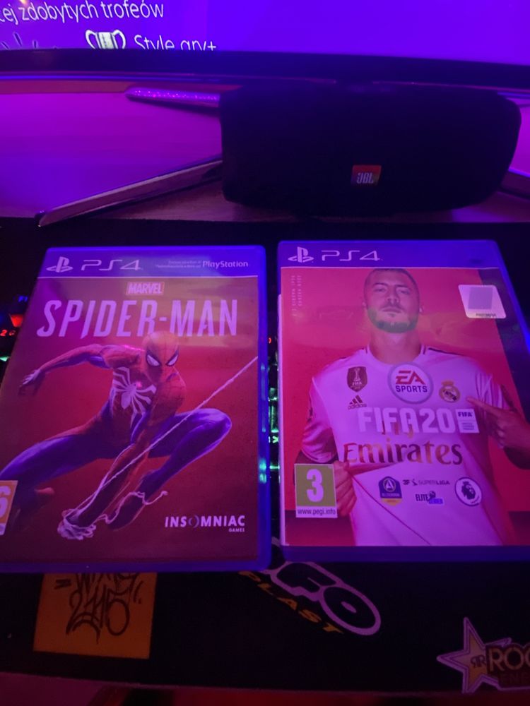 spider man+fifa 20