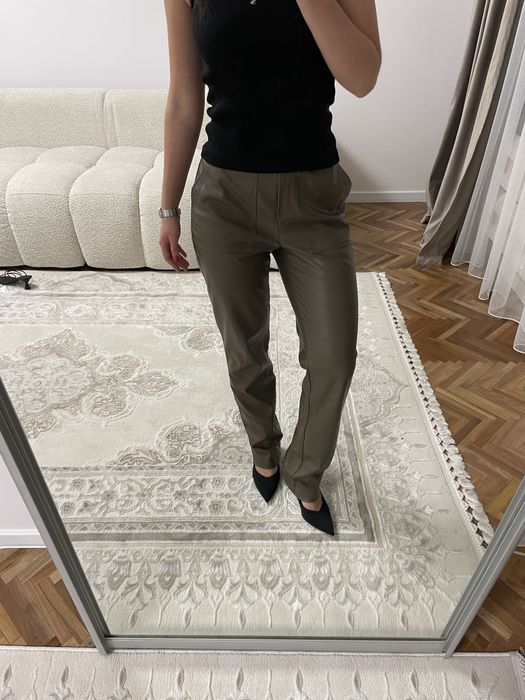 Шкіряні штани від українського бренду mocko