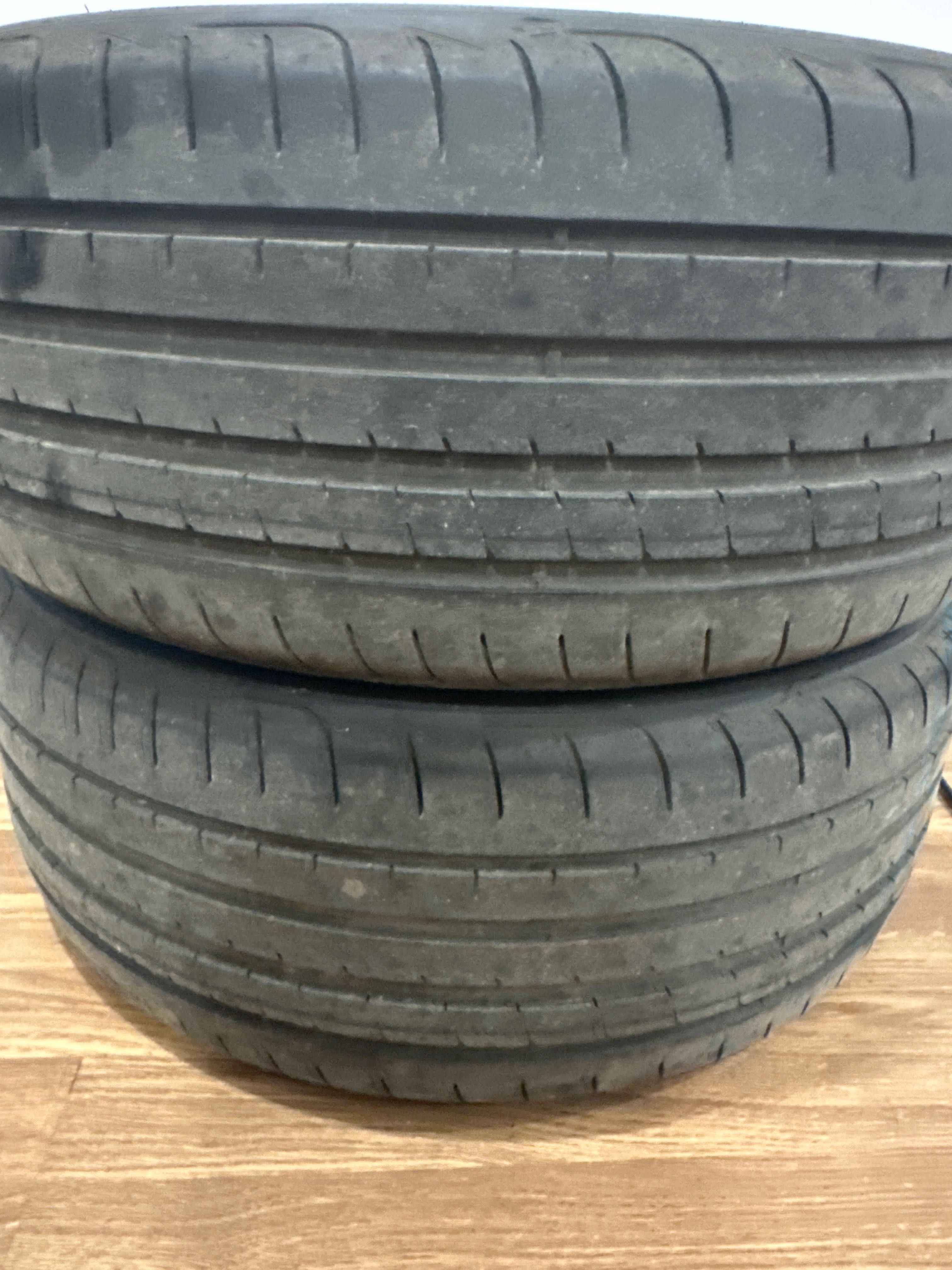Pneus good year esgote f1 225-45 R18