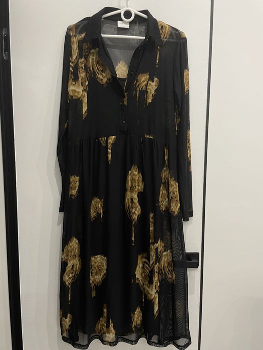 Неймовірно красива сукня