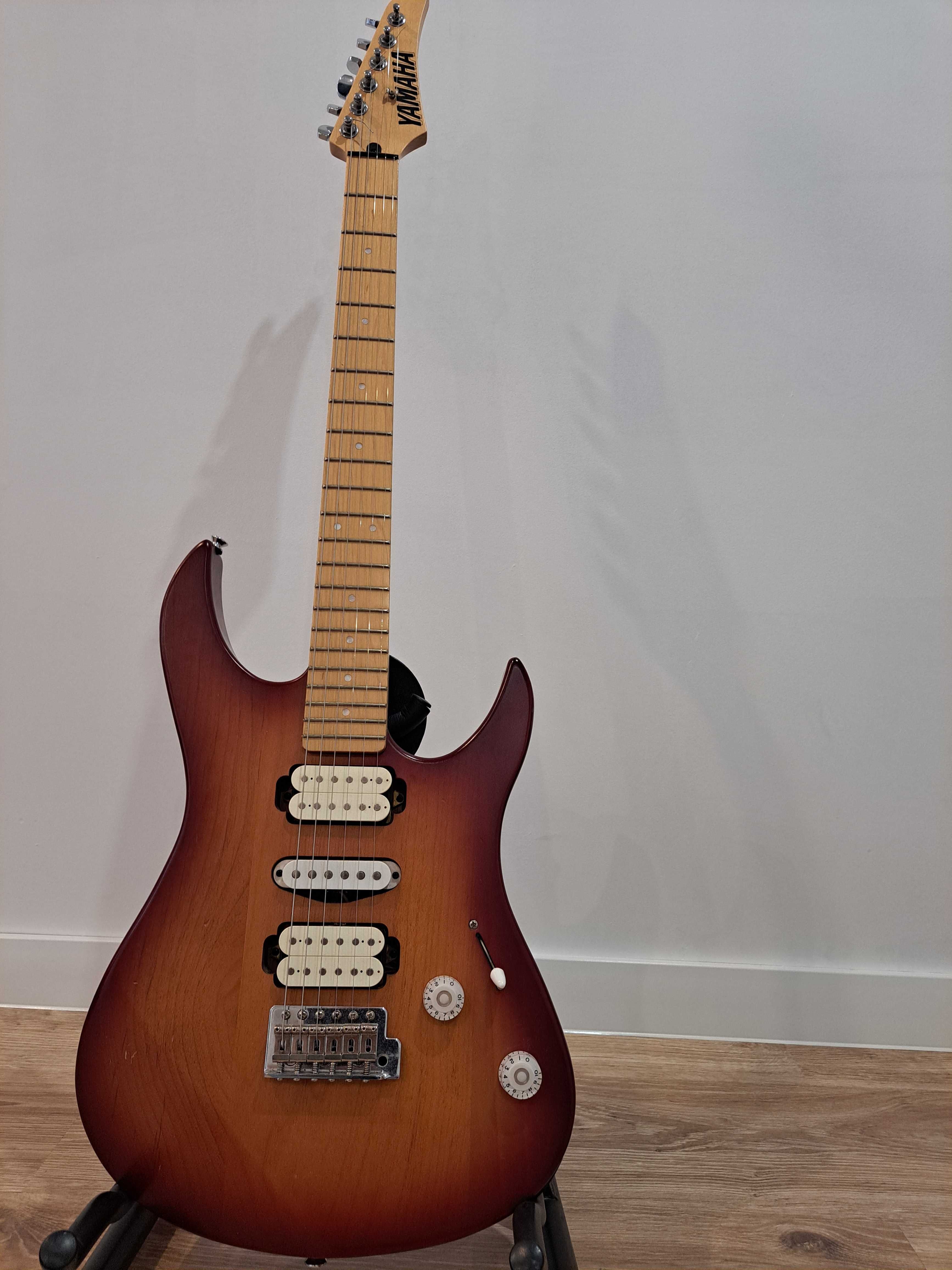 Yamaha Super Stratocaster 121 - gitara elektryczna