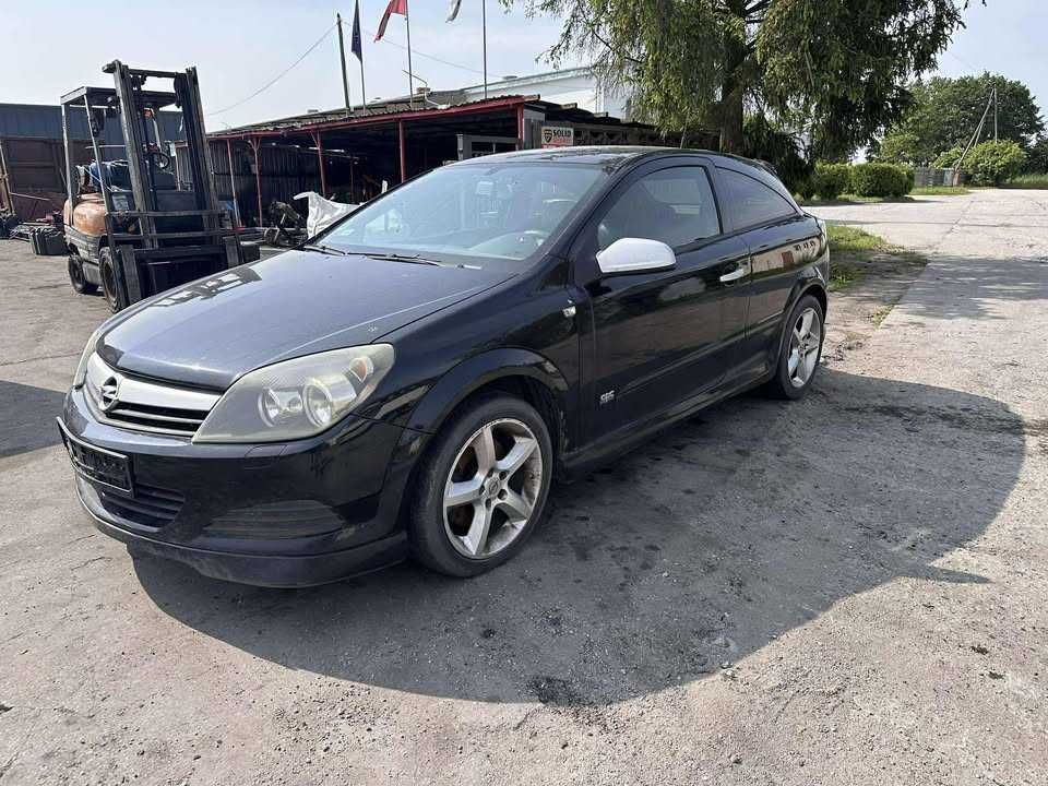 Części Astra H OPC 06r,1.9CDTI, Silnik Skrzynia Drzwi Lampa Maska Z20R