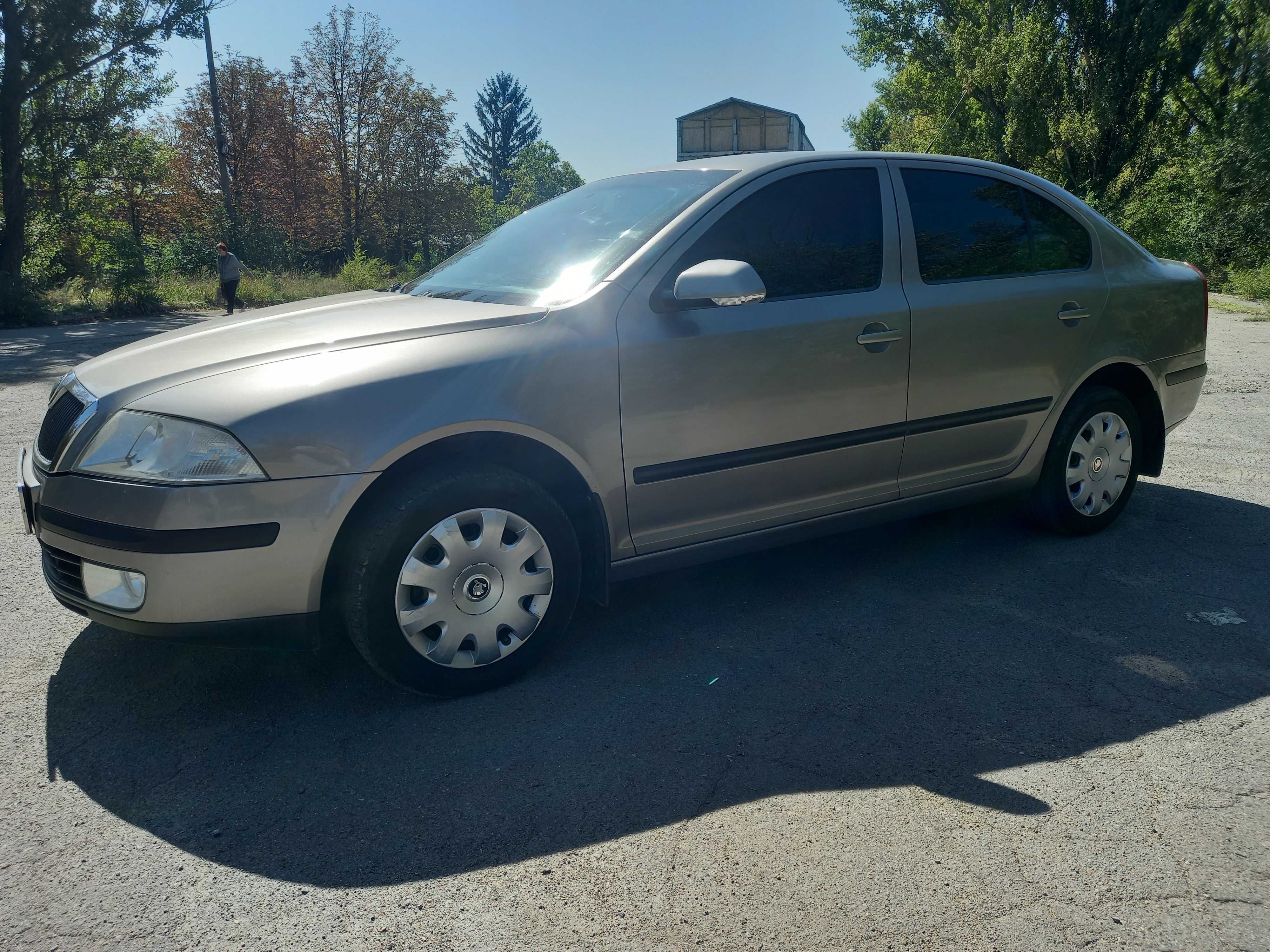 Шкода А5 2008 1.6 MPI Газ/Бензин