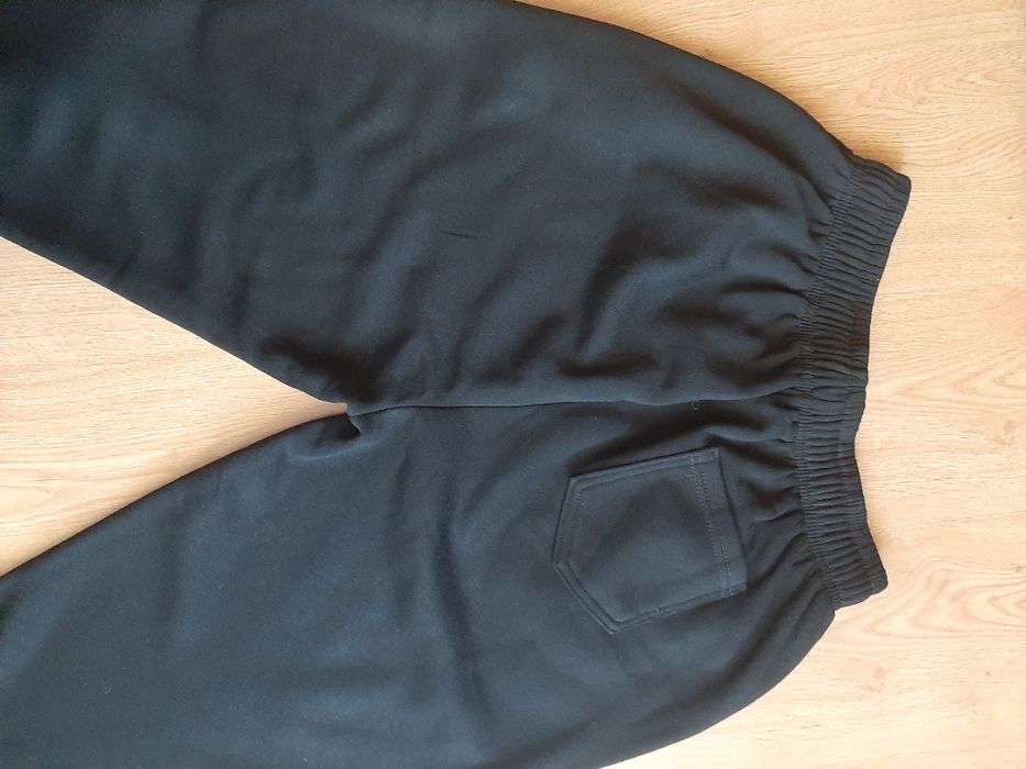 Ocieplane spodnie dresowe męskie proste nogawki