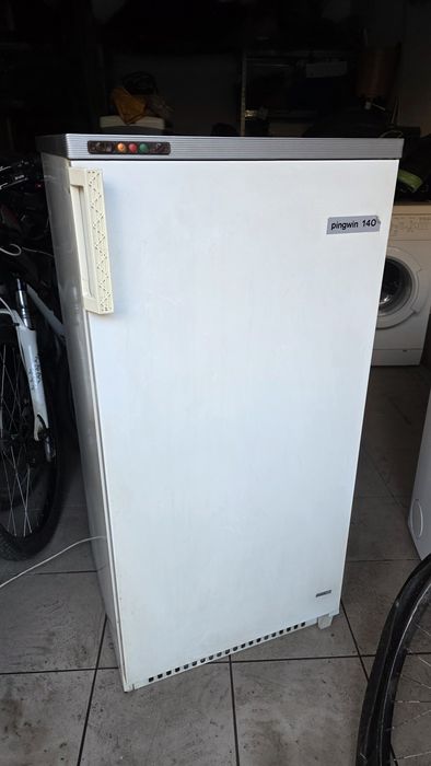 Zamrażarka Polar Pingwin 140 w dobrym stanie