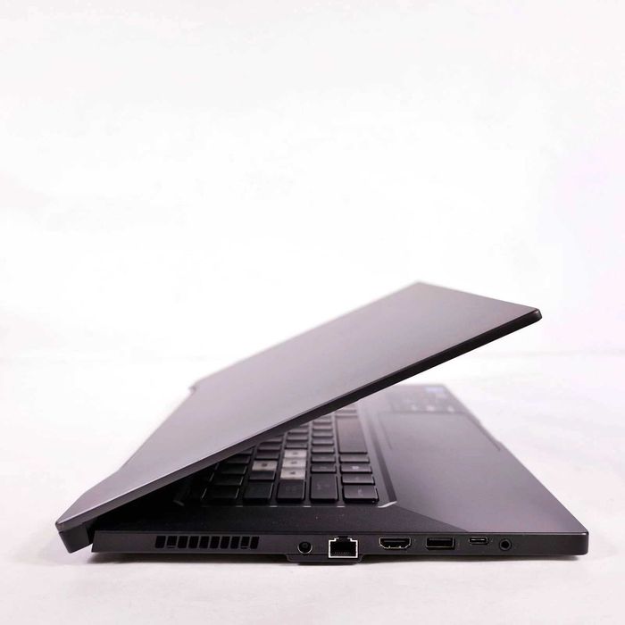 ASUS TUF DASH 15 TUF516PE-AB73/I7-11370H /512GB/ 24GB  RTX 3050 Ti